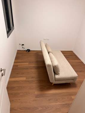 פרקט פולימרי SPC עמיד מים צבע אגוז אדמדם בהיר נקי  : image 2