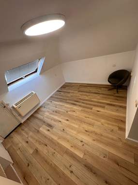 פרקט פולימרי SPC צבע אגוז בהיר טבעי / מחיר מוזל : image 2 פרקט פולימרי SPC צבע אגוז בהיר טבעי / מחיר מוזל : image 2