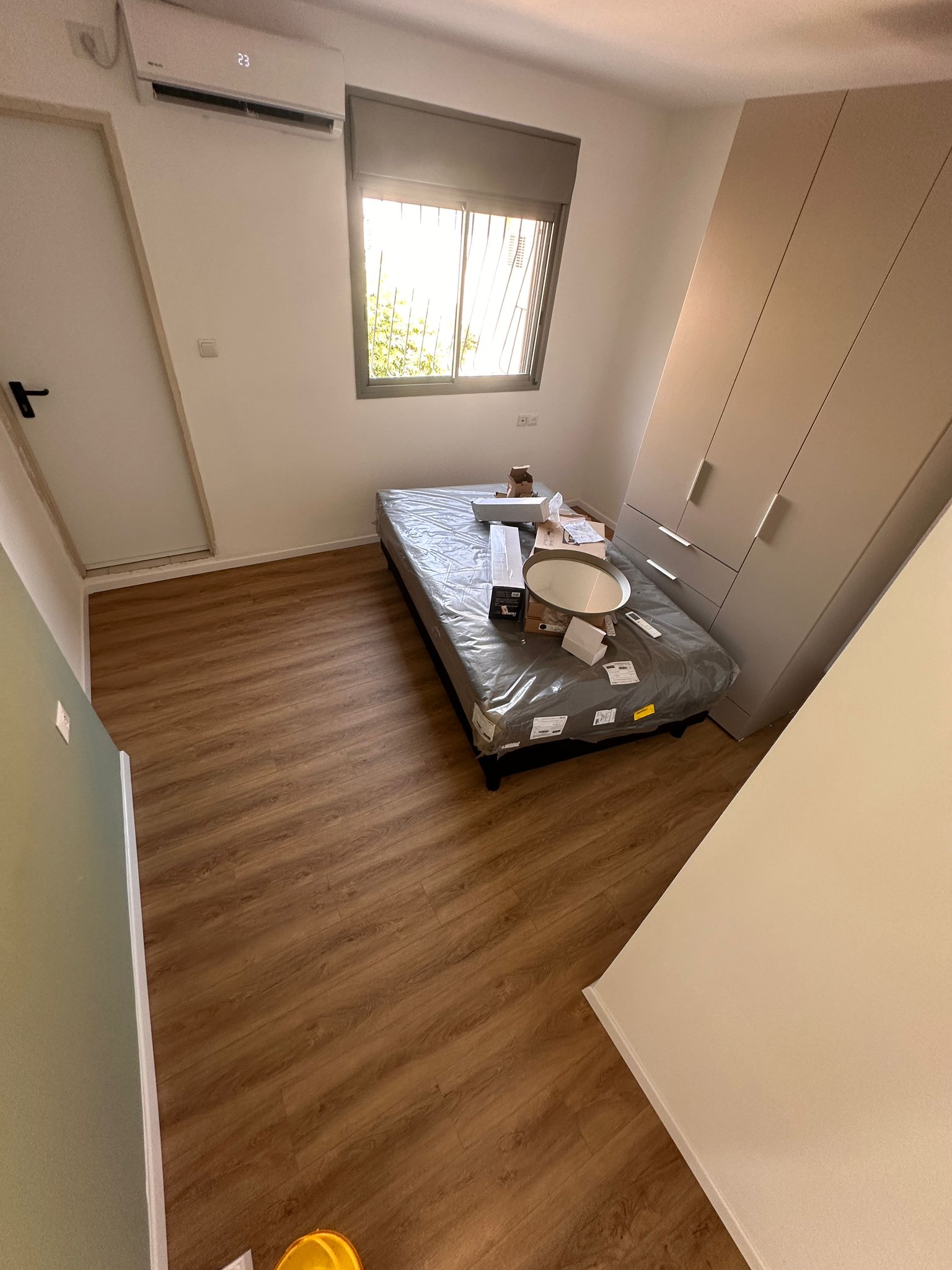 פרקט פולימרי SPC עמיד מים צבע אלון נטורל Laural Canyon / מחיר מוזל