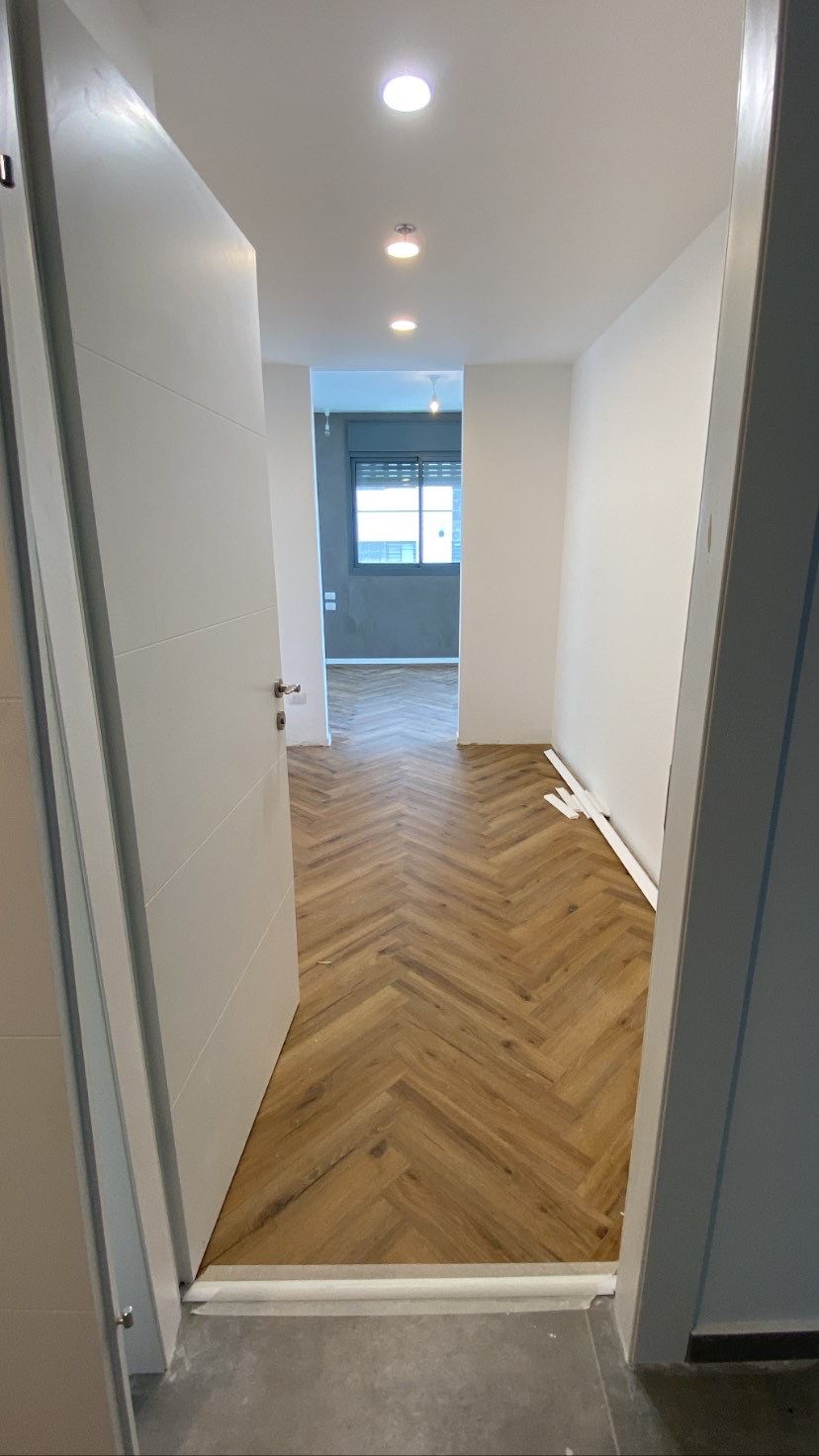 פרקט פולימרי פישבון אלון מעושן טבעי יוקרתי 