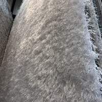 שטיח שאגי שערות גבוהות בצבע לבן תקף עד ה08.02