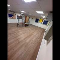 פרקט פולימרי SPC עמיד מים צבע אלון טבעי אדמה / מחיר מוזל