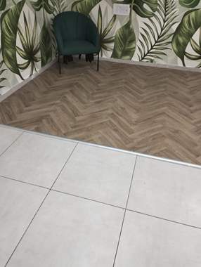 PVC גליל 2 מטר פישבון אלון המחיר ל1 מטר רבוע : image 2