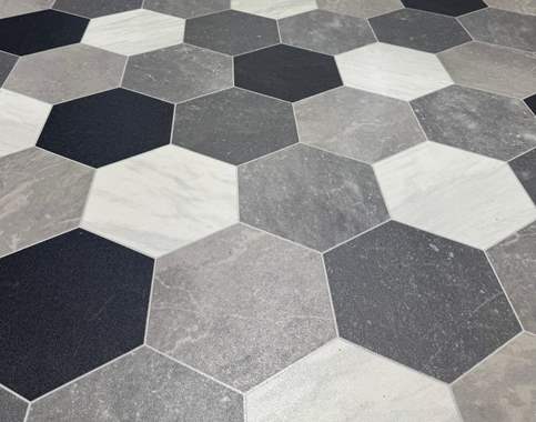 PVC גליל 2 מטר חלוקי נחל  המחיר ל1 מטר רבוע : image 2