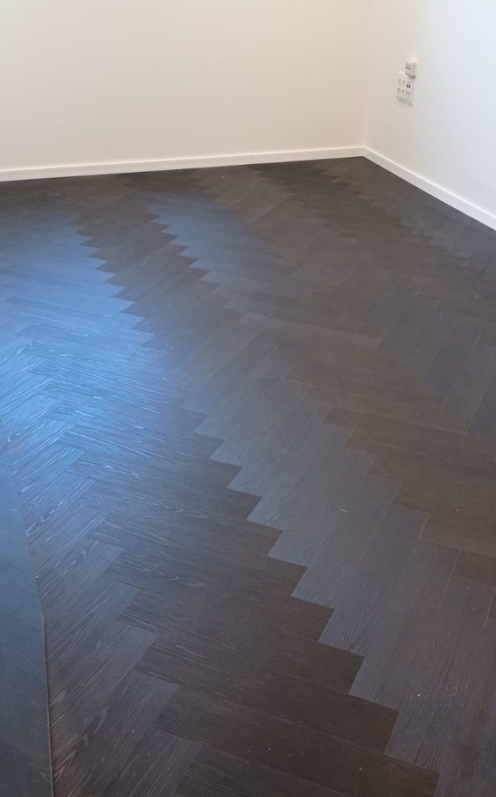 פרקט פולימרי פישבון שחור 